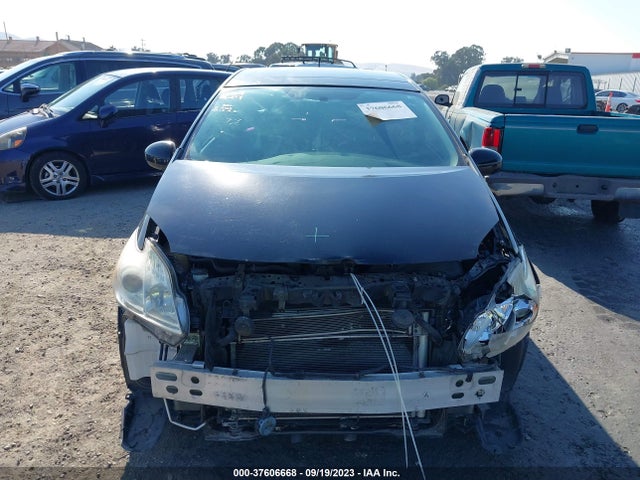 Toyota Prius Four/five/three/one/two 2014 JTDKN3DU5E1816972 Image 4