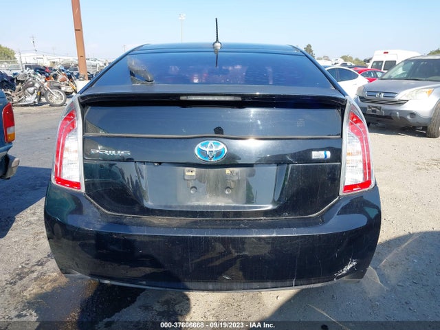 Toyota Prius Four/five/three/one/two 2014 JTDKN3DU5E1816972 Image 8