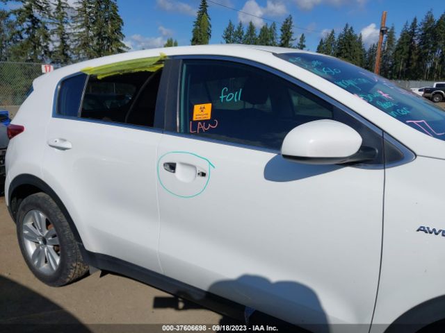 KNDPMCAC4J7459800 KIA Sportage Lx