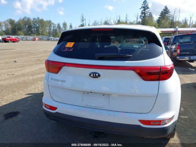 KNDPMCAC4J7459800 KIA Sportage Lx