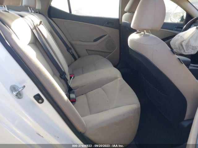 KNAGM4A79F5664618 KIA Optima Lx