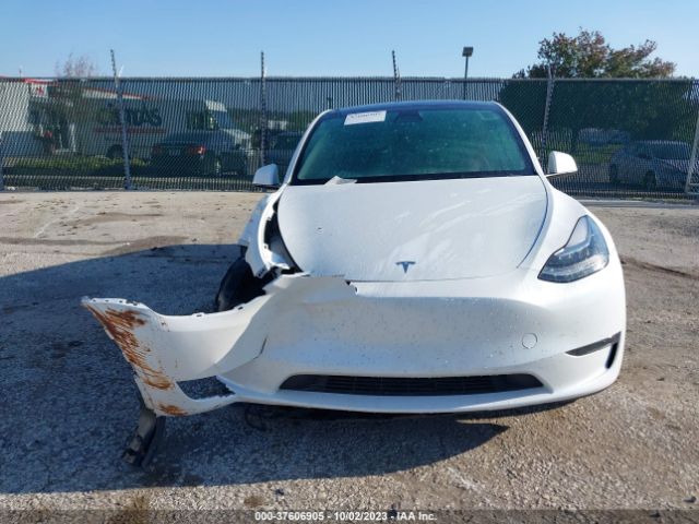 7SAYGDEEXPA061233 Tesla Model Y Long Range