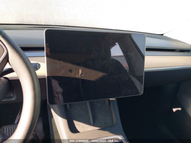 7SAYGDEEXPA061233 Tesla Model Y Long Range