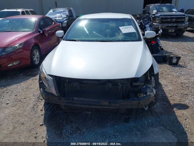 KNAGM4A79F5651142 KIA Optima Lx