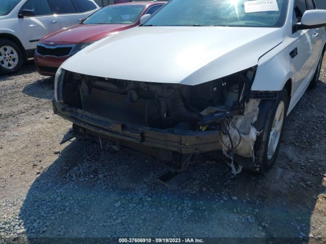 KNAGM4A79F5651142 KIA Optima Lx