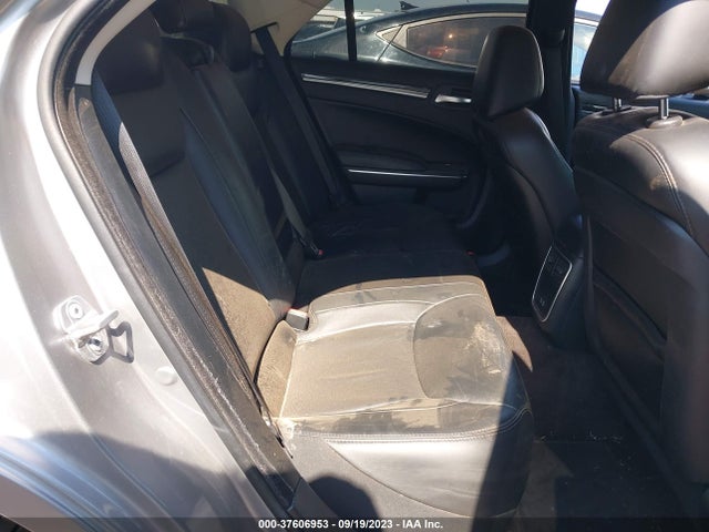 2017 CHRYSLER 300 LIMITED VIN: 2C3CCAAG5HH655594