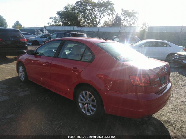 2012 VOLKSWAGEN JETTA SEDAN SE W/CONVENIENCE PZEV VIN: 3VWDP7AJ5CM458175