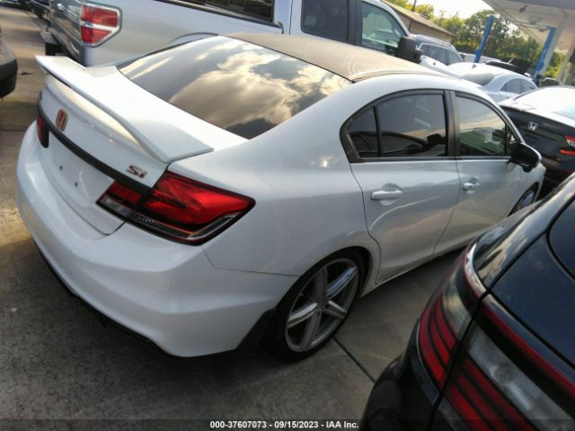 2HGFB6E59FH700830 Honda Civic Sedan Si