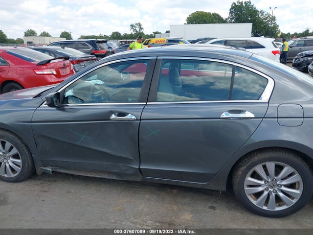 2011 HONDA ACCORD SDN EX-L VIN: 1HGCP3F87BA011017