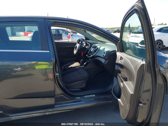Chevrolet SONIC LT 2018 1G1JD6SH4J4107733 Image 5