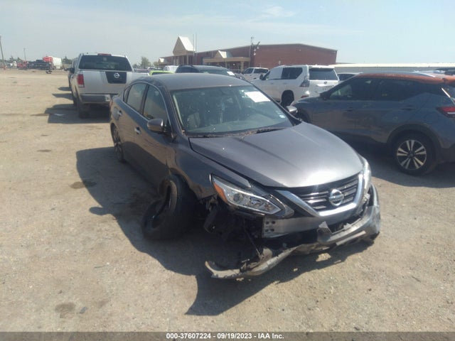 2018 1N4AL3AP2JC135060 main image