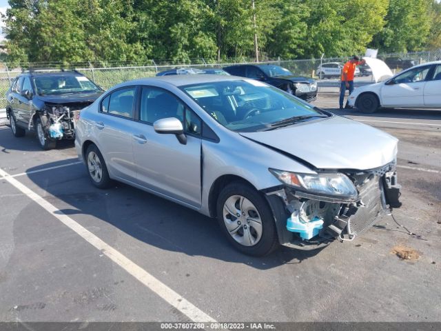 19XFB2F58FE208307 auction archive image