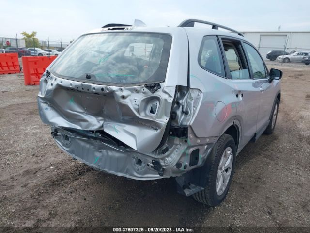 JF2SKACC3KH412126 Subaru Forester