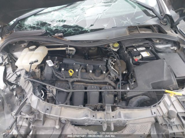 1FADP3K26FL351442 Ford FOCUS SE