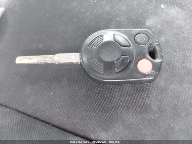 1FADP3K26FL351442 Ford FOCUS SE