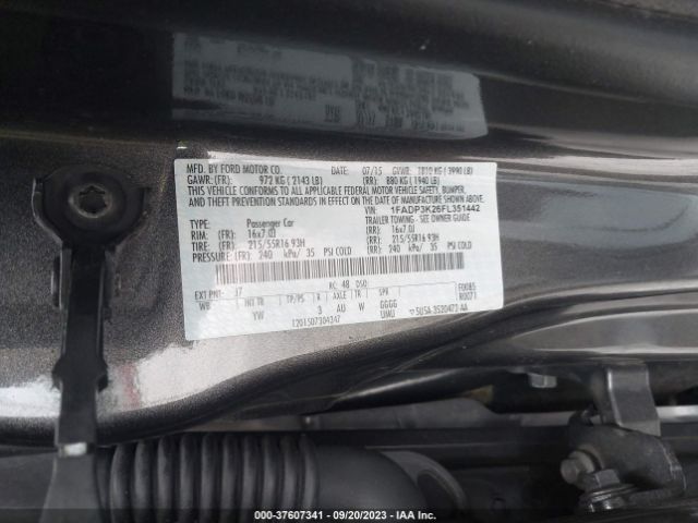 1FADP3K26FL351442 Ford FOCUS SE