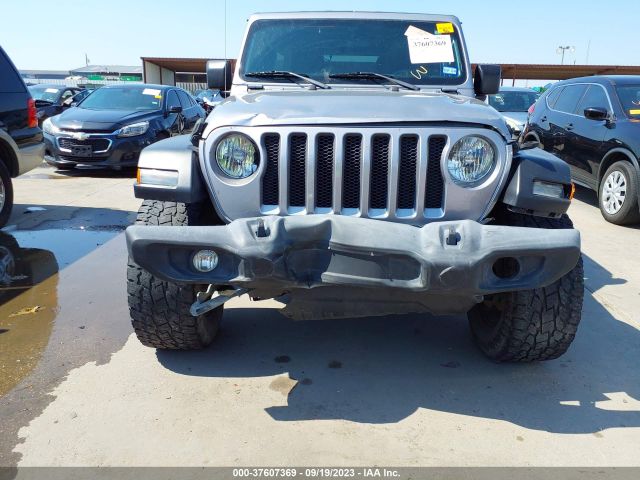 1C4HJXDN3KW645689 Jeep Wrangler Unlimited Sport S
