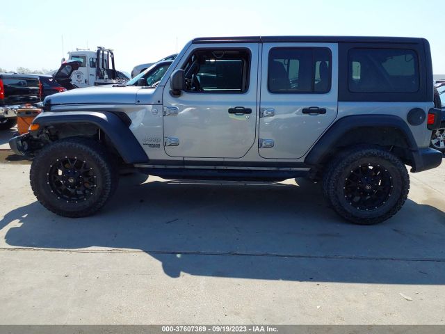 1C4HJXDN3KW645689 Jeep Wrangler Unlimited Sport S