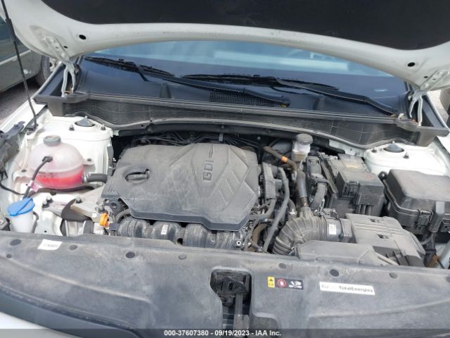 KNDPUCAF8P7085095 KIA Sportage Lx