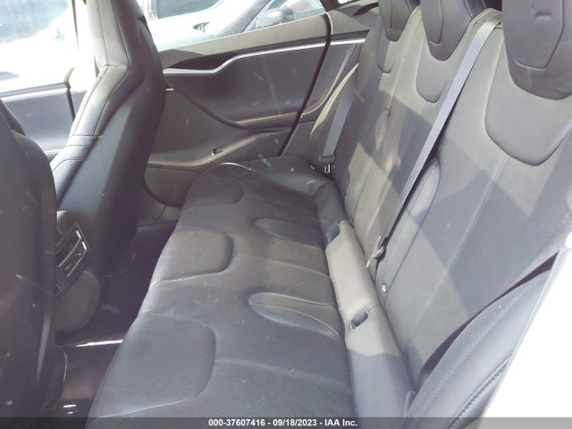 Tesla Model S 85d 2015 5YJSA1H26FF086328 Image 8