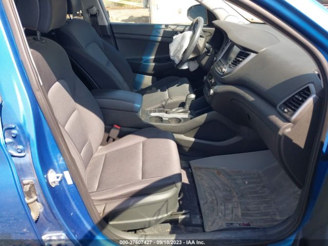 KM8J3CA29JU733697 Hyundai Tucson Value