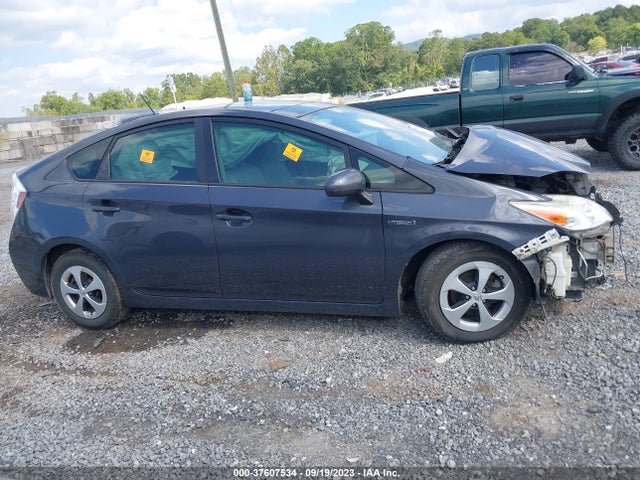 Toyota Prius Four 2015 JTDKN3DU8F1963305 Image 12