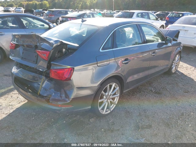 WAUACGFFXF1004833 Audi A3 1.8t Premium