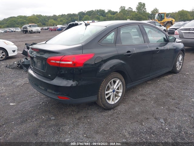 2017 FORD FOCUS SE VIN: 1FADP3F29HL226156