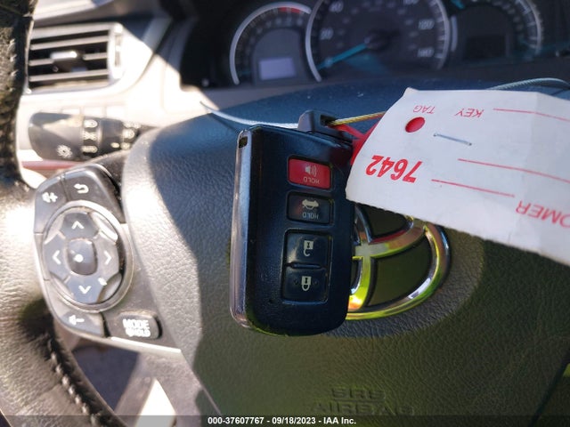 2012 TOYOTA CAMRY SE VIN: 4T1BK1FK3CU521658