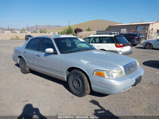 2003 FORD CROWN VICTORIA STANDARD VIN: 2FAFP73W23X150170