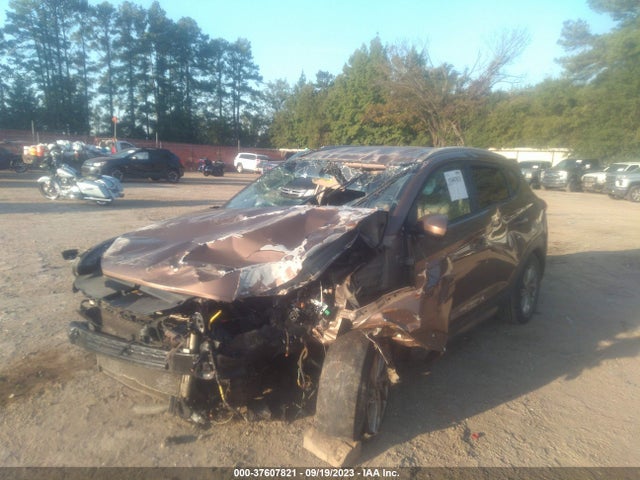 2016 HYUNDAI TUCSON SE VIN: KM8J33A49GU026822