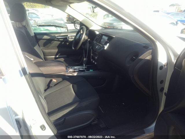 2017 NISSAN PATHFINDER S VIN: 5N1DR2MM8HC635389