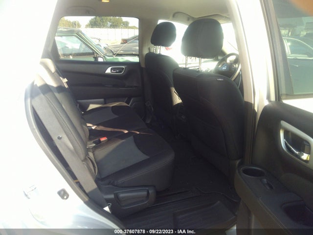 2017 NISSAN PATHFINDER S VIN: 5N1DR2MM8HC635389