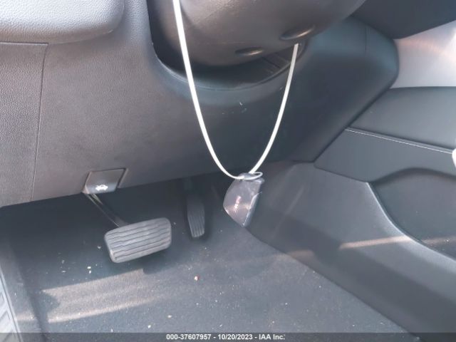 1GKS2GKD0NR364700 GMC Yukon Xl Slt