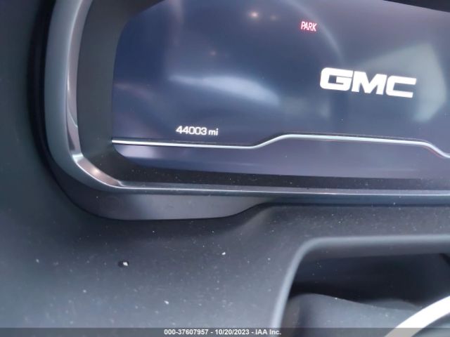 1GKS2GKD0NR364700 GMC Yukon Xl Slt