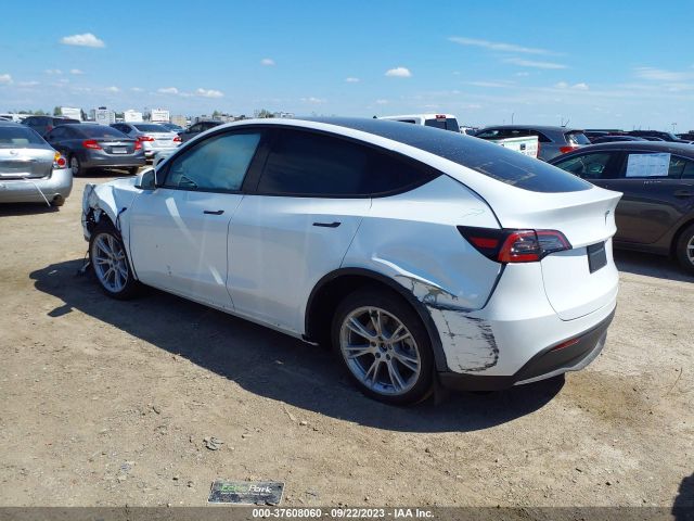 7SAYGDEE9PA139839 Tesla Model Y Long Range