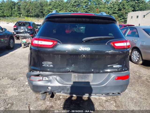 1C4PJMCB6GW262919 Jeep Cherokee Latitude