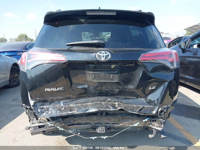 Toyota RAV4 LE 2017 2T3ZFREV8HW381246 Image 8