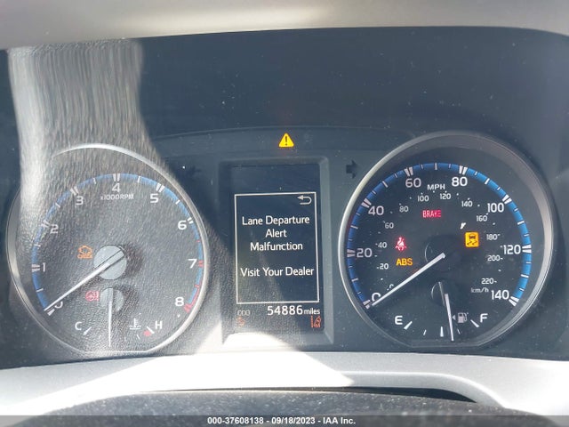Toyota RAV4 LE 2017 2T3ZFREV8HW381246 Image 13