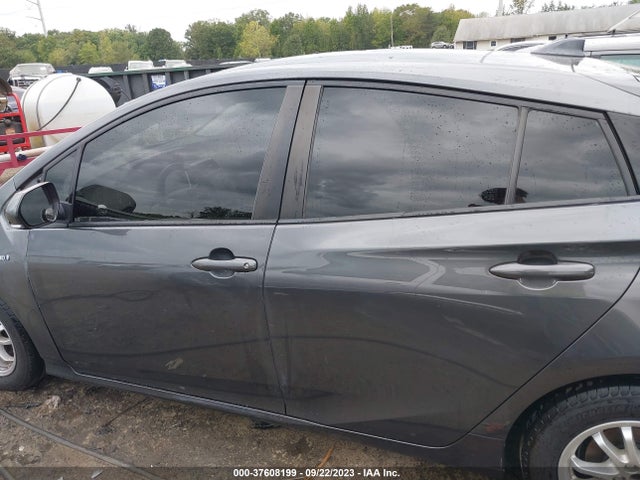 Toyota Prius Two 2016 JTDKBRFU5G3007357 Image 15