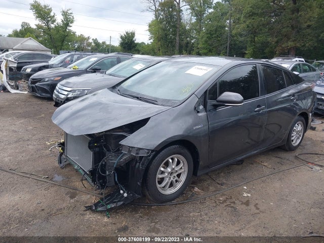 Toyota Prius Two 2016 JTDKBRFU5G3007357 Image 2