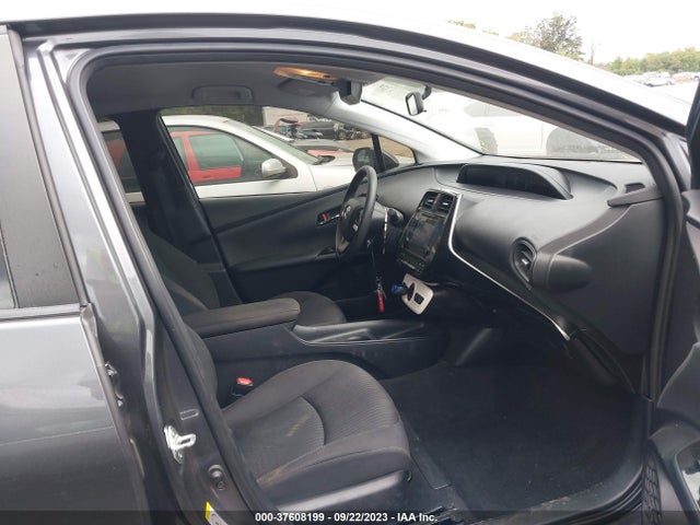 Toyota Prius Two 2016 JTDKBRFU5G3007357 Image 5