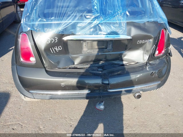 2006 MINI COOPER HARDTOP WMWRC33516TK72746 Photo 5