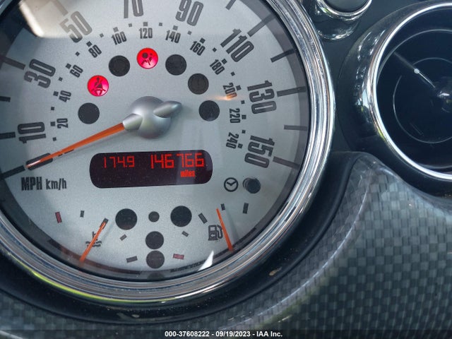 2006 MINI COOPER HARDTOP WMWRC33516TK72746 Photo 6