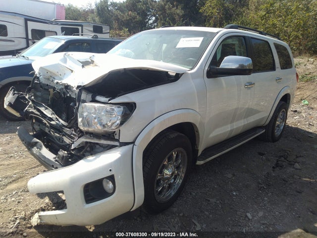 Toyota Sequoia Platinum 2017 5TDYY5G13HS066767 Image 2