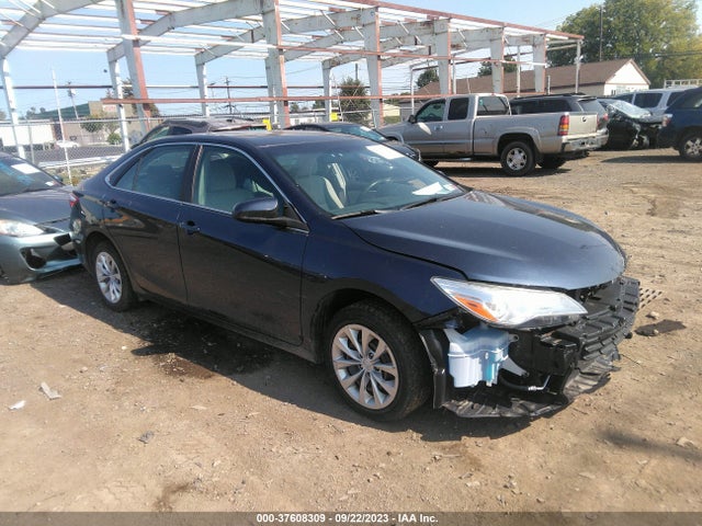 Toyota CAMRY LE 2017 4T1BF1FK0HU800724 Image 1