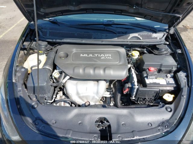 1C3CDFBBXFD275397 Dodge DART SXT