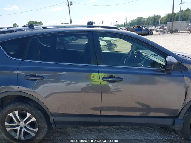 Toyota RAV4 LE 2017 JTMZFREV4HJ107573 Image 13