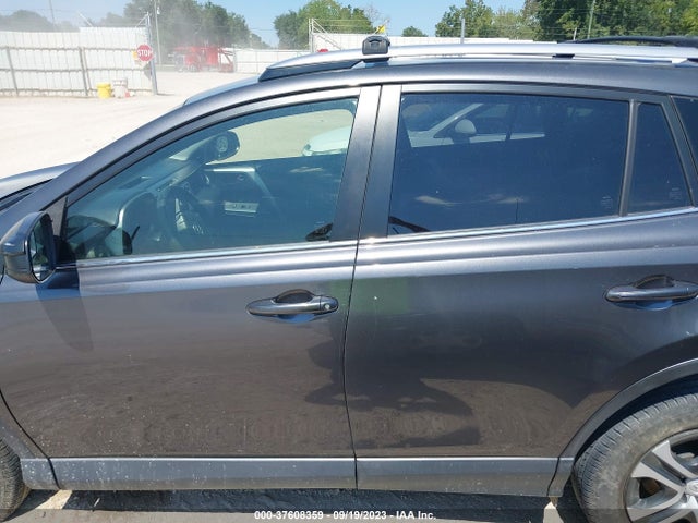 Toyota RAV4 LE 2017 JTMZFREV4HJ107573 Image 14