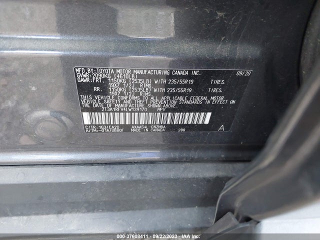 2020 TOYOTA RAV4 XLE PREMIUM VIN: 2T3A1RFV4LW139170